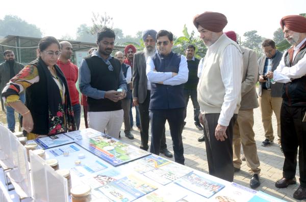 Sh. Sandeep N Mahatme, PS to the Minister of Fisheries, Animal Husbandry & Dairying, during a visit to the University Fisheries Farm